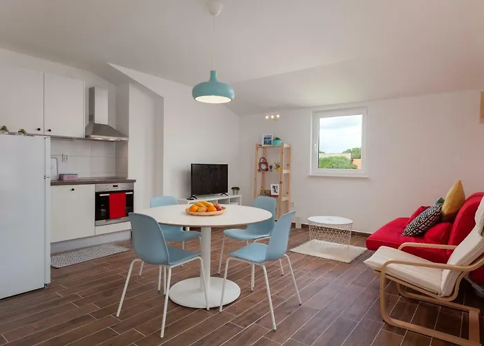 Kvasina Apartamento Zadvarje